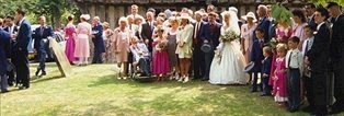 Photo of a large bilateral kindred in North America gathered together for a wedding