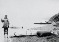 Photo of a Northwest Coast whale hunter in the late 19th century