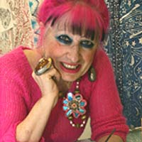 Headshot of Zandra Rhodes