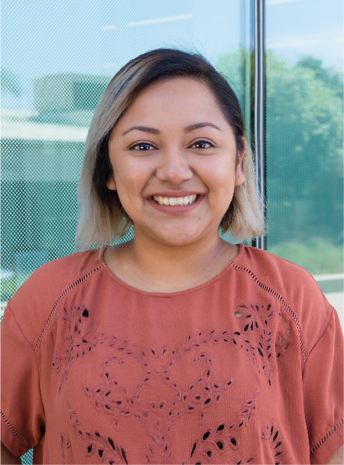 Elizabeth Alvarado : Site Coordinator