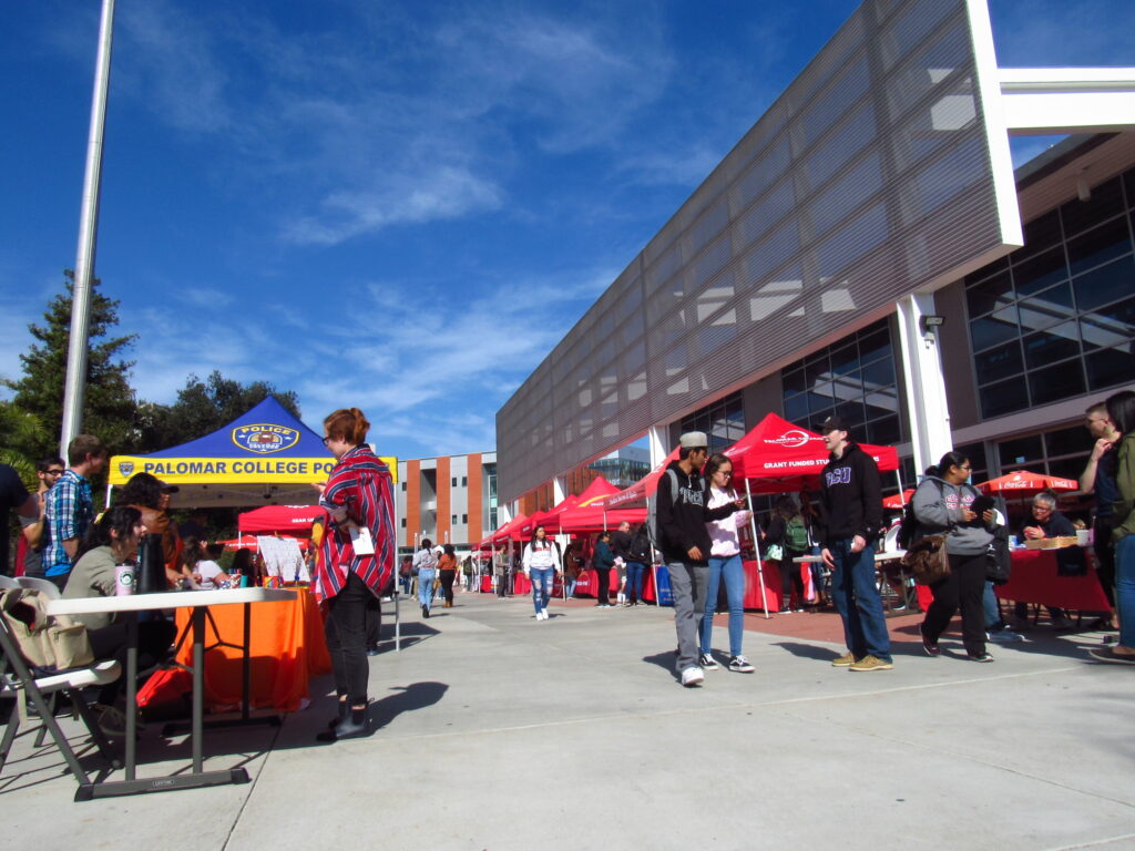 Students at Palomar College checking out the booths near the cafeteria on the first week of school on Jan. 27, 2020.