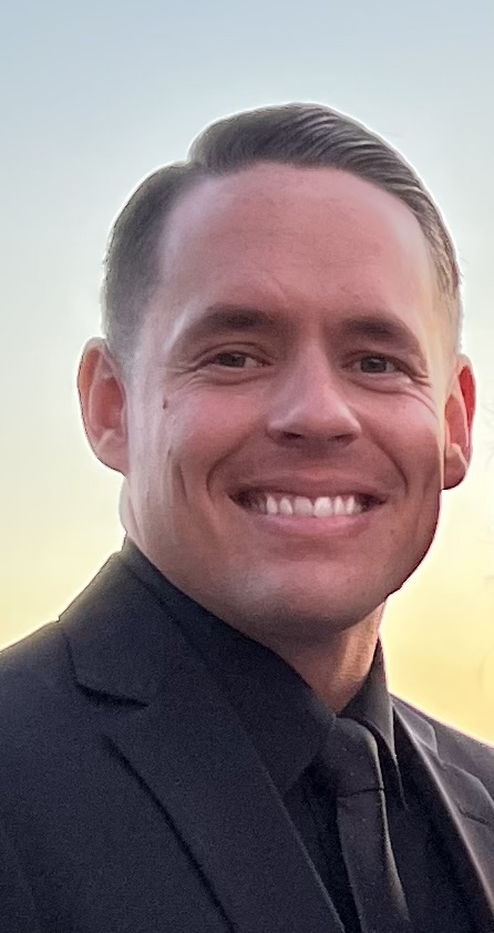 Todd Graves headshot.