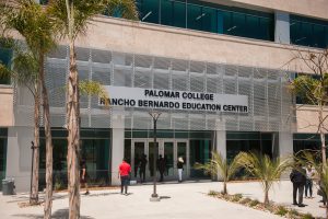 Front entrance to the Palomar College Rancho Bernardo Education Center