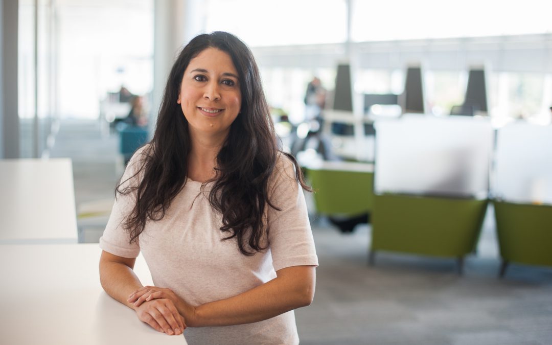 Outreach librarian helps students get to know new library