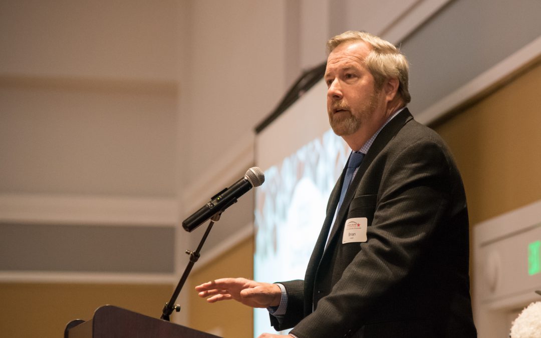 Brian Cahill presented with Palomar’s 2019 Comet Award