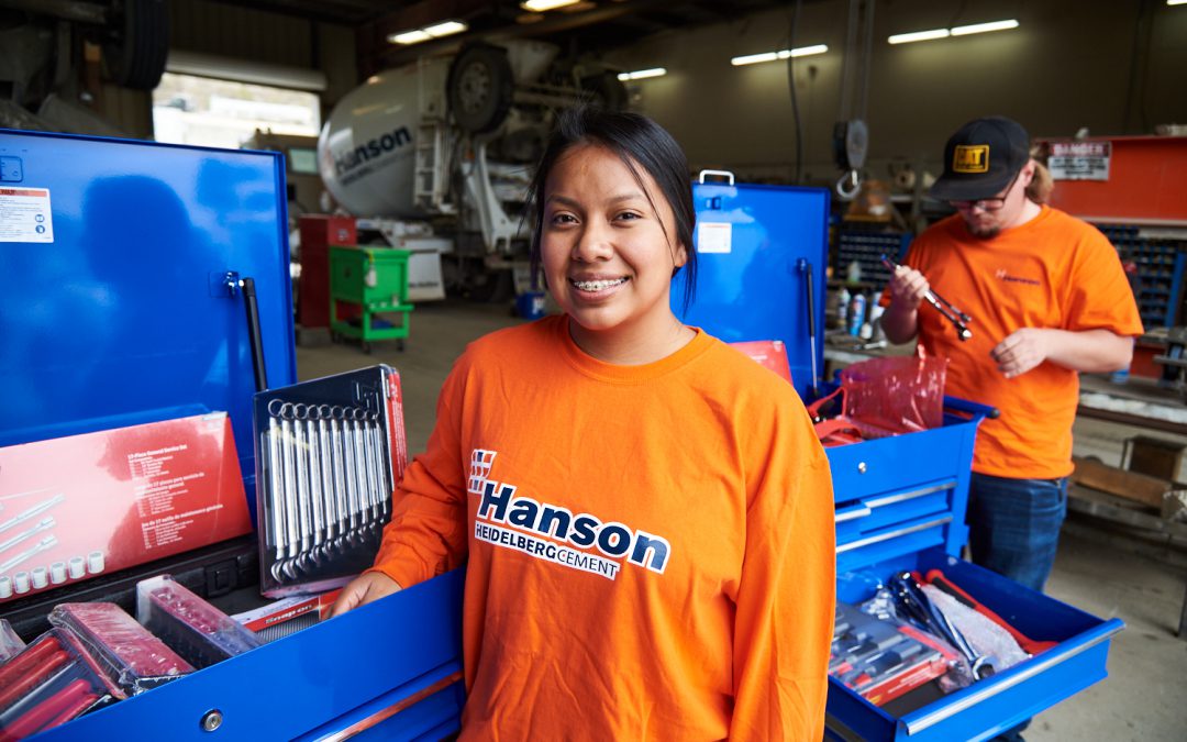 Two Palomar Students Start New Jobs With Free Tools