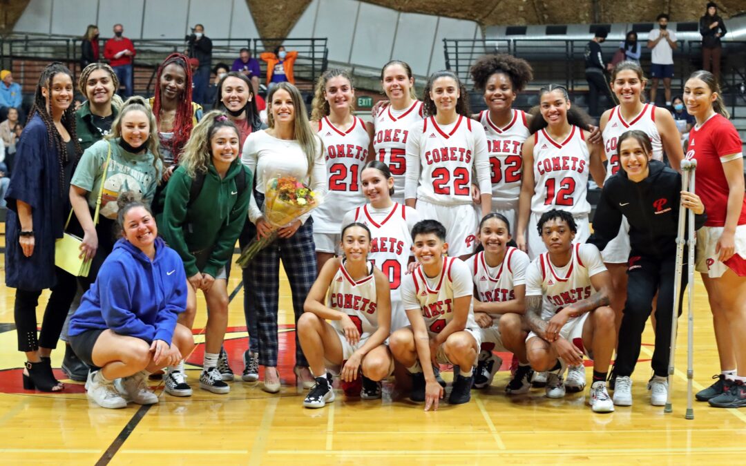 Women’s Basketball Coach Racks Up 200th Win at Palomar College