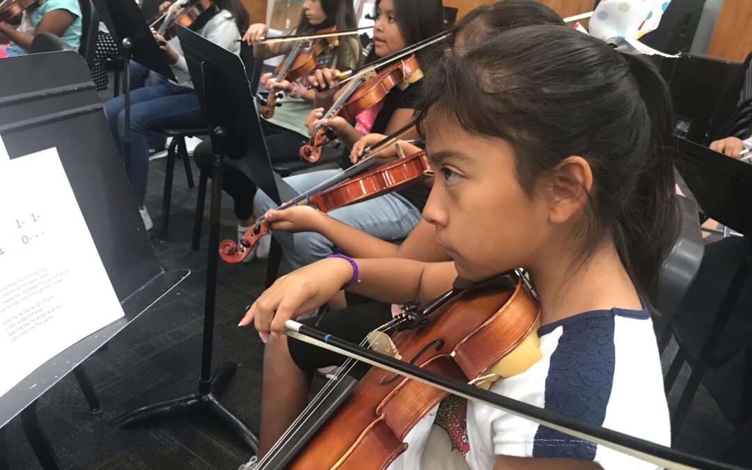 Image of the San Marcos Children's Orchestra holding summer camp at Palomar