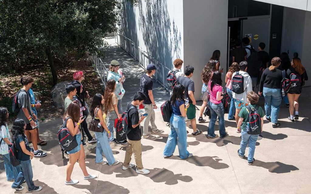 Palomar College students arriving for orientation
