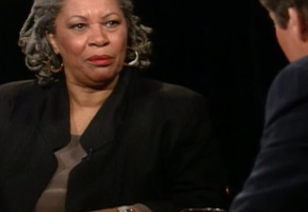 Toni Morrison Broke Down the Truth About White Supremacy in a Powerful 1993 PBS Interview