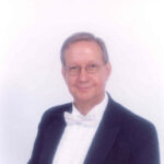 Warren Gref Headshot