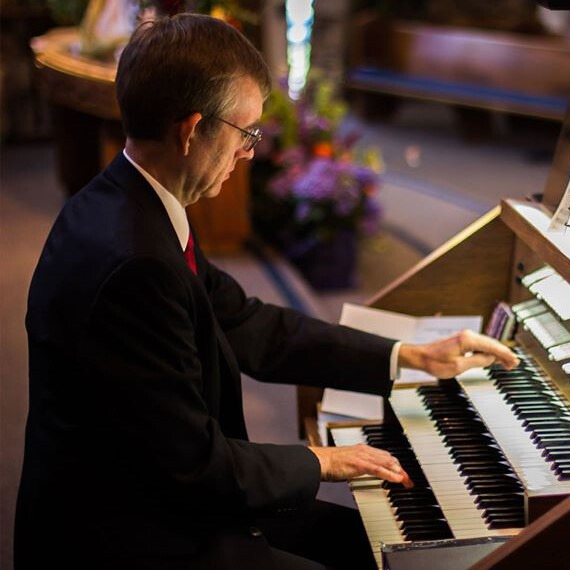 Michael Munson Headshot