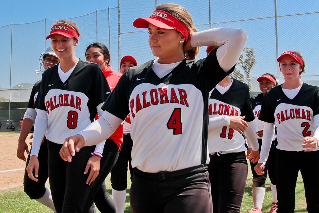 Players walk back to the dugout at the end of the fourth inning in a game against Imperial Valley on April 15, ahead with a score of 6-3. In the end the Comets won the game 15-6 in 5 innings. Photo by Michaela Sanderson/The Telescope