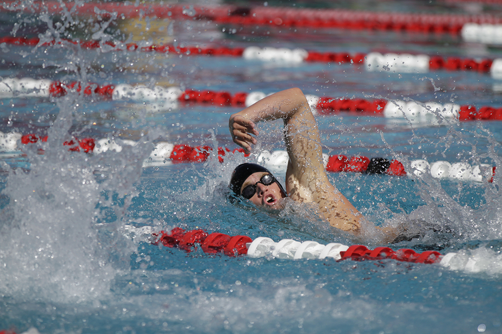 Palomar’s Landon Van Horn competes in the 100yd freestyle held April 18 at the Wallace Memorial Pool. The Comets hosted the 2015 Pacific Coast Athletic Conference Men’s/Women’s swimming-diving championships. Philip Farry / The Telescope.
