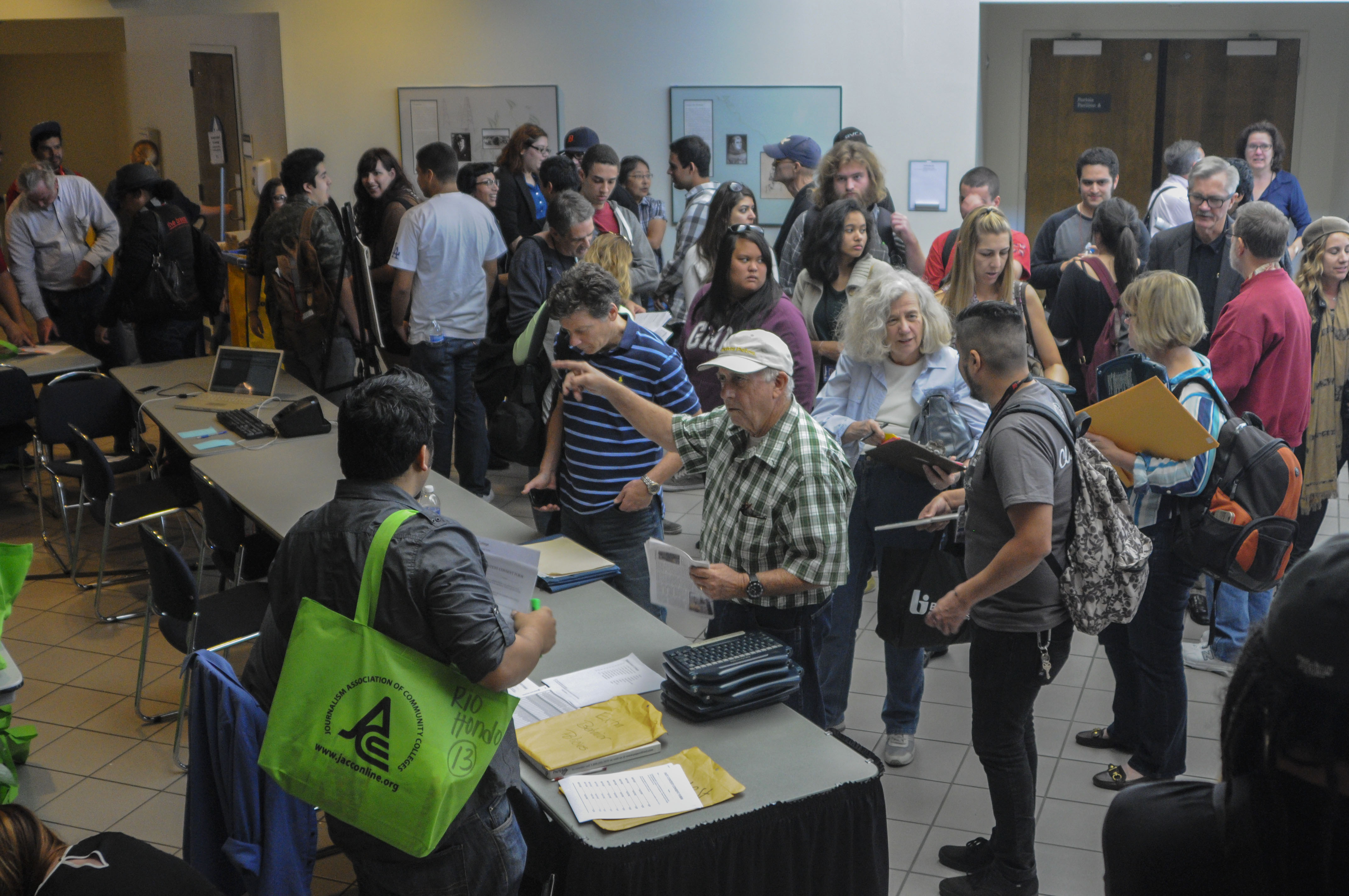 Groups of students and their advisors line up for registration at the JACC SoCal Conference (Journalism Association of Community Colleges) at CSU Fullerton, Fullerton on Friday, Oct. 11, 2013. (Telescope Staff/The Telescope)