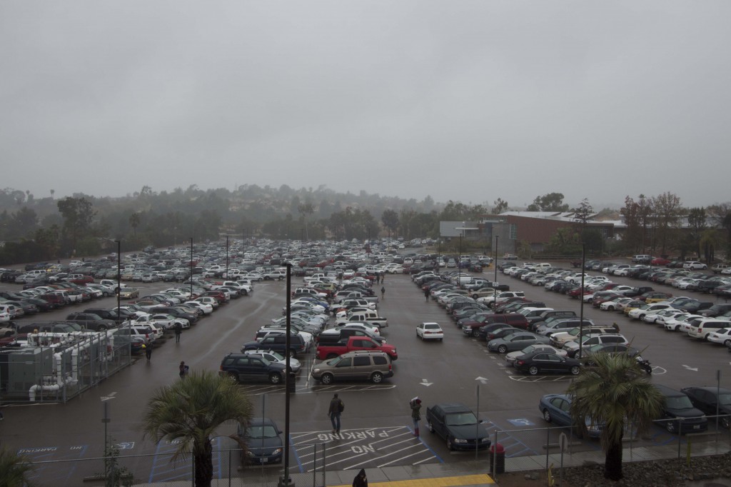 December 3, 2014, San Marcos, Calif. Overcrowding in parking lot. Photo by Paul Nelson|The Telescope