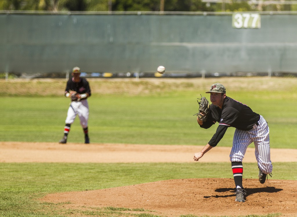 Palomar’s Jake Barnett threw eight shutout innings and recording eight strikeouts as the Comets beat the visiting Imperial Valley College Arabs 27 March at Meyers Field.  The Comets improved their record to  20-4 (11-1 PCAC). Philip Farry / The Telescope