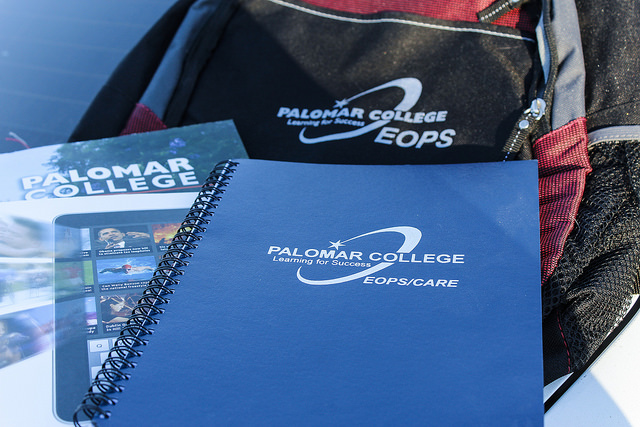 EOPS assists students in reaching their educational goals through academic support and financial assistance. Palomar Colleges EOPS program reaches out to their students in many ways, including backpacks and organizers. Oct. 31, 2015. (Hanadi Cackler/The Telescope)