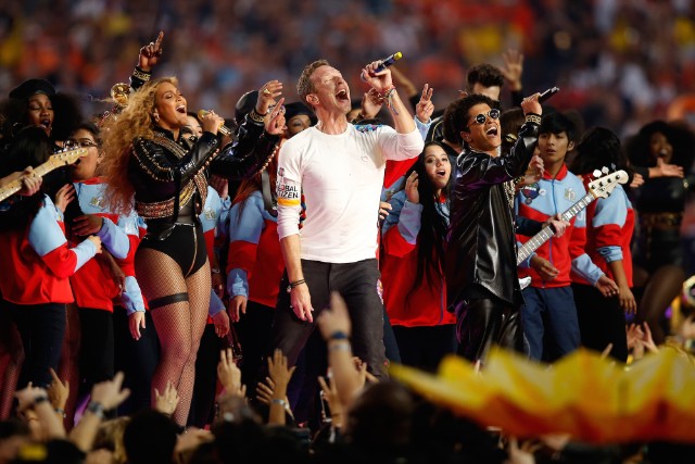 Beyonce, Chris Martin with Coldplay and Bruno Mars during the halftime show at Super Bowl 50 between the Denver Broncos and the Carolina Panthers on February 7, 2016 at Levi's Stadium in Santa Clara, Calif. (Anthony Behar/Sipa USA/TNS)