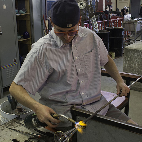 Video: The Art of Glassblowing at Palomar. (Niko Holt/The Telescope)