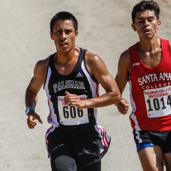 Palomar Freshman Mark Ybarra (606) leads at the half way mark during the Palomar College Cross Country Invitational held at Guajome Park in Oceanside CA on Sept. 9. Ybarra finished third in the race with a time of 20:53. Philip Farry / The Telescope
