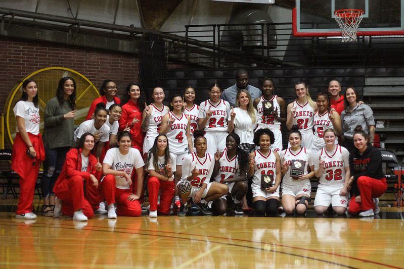 Palomar women's basketball team poses for a photo on Nov. 17, 2019.